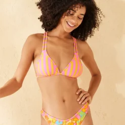 Women's Reversible Contrast Binding Triangle Bikini Top - Wild Fable™ Green Floral Print/Pink Striped 9 Women's Reversible Contrast Binding Triangle Bikini Top - Wild Fable™ Green Floral Print/Pink Striped -Wild Fable Store GUEST 601d5d98 7182 4ea7 b0d9 f4e5bfb136a0