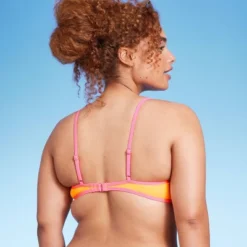 Women's Colorblock Square Neck Bralette Bikini Top - Wild Fable™ 13 Women's Colorblock Square Neck Bralette Bikini Top - Wild Fable™ -Wild Fable Store GUEST 96d46392 ec76 4170 8268 d6d5950ed7e4