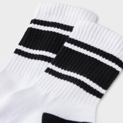 Women's Game Day Varsity Stripe Ribbed Cushioned Mid Crew Socks - Wild Fable™ 4 Women's Game Day Varsity Stripe Ribbed Cushioned Mid Crew Socks - Wild Fable™ - Image 2